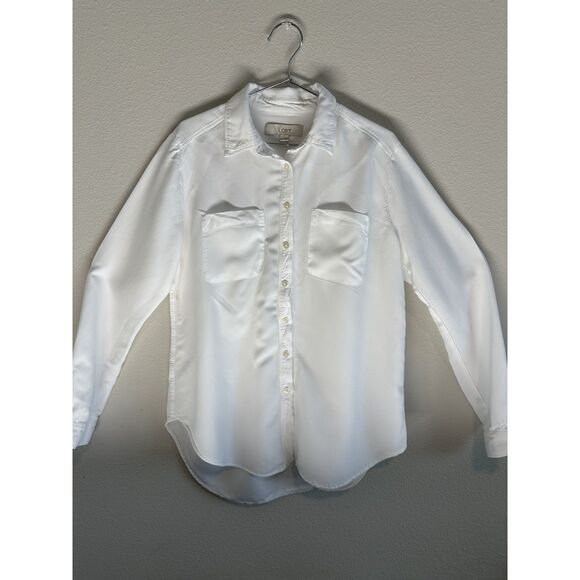 LOFT Tops - Loft women white button-up shirt